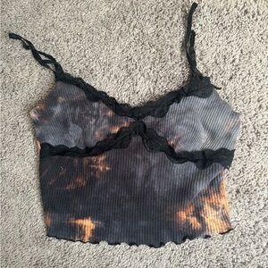 Tie-Dye Lace Trim Crop Top